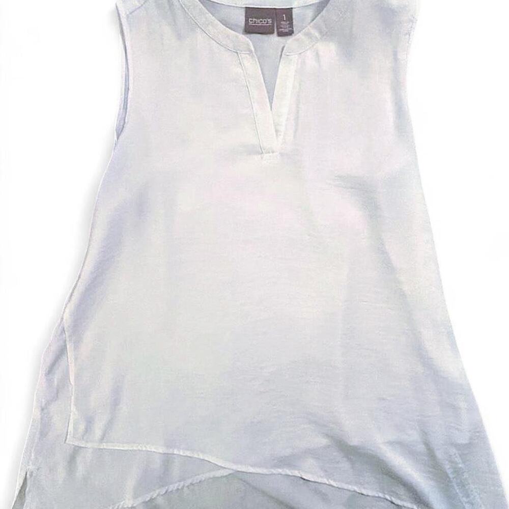 Size 1 Chico's White Notched Flowy Tank Blouse